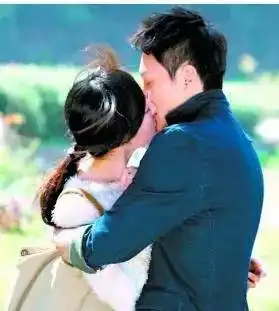 杨幂吻戏到底是真枪实弹还是借位
