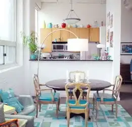 复式装修复古手法打造70平蜗居
