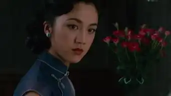 40岁汤唯近照曝光遭吐槽,被指颜值中等偏下,古装剧照造型很怪异