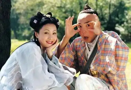 新春光灿烂猪八戒开机,女主脸僵男主矮胖,和陶虹徐峥差太多
