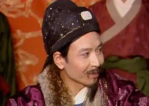 红楼梦贾珍不是个正经人,不过他说过一句话值得思考
