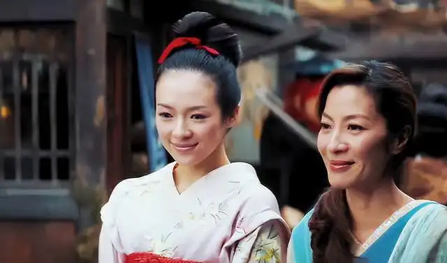 章子怡未祝福杨紫琼被嘲,下场投诉相关评论,两人昔日恩怨被扒
