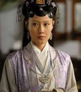 红楼梦贾史王薛四大家族为何只有他们家的女儿大都不识字