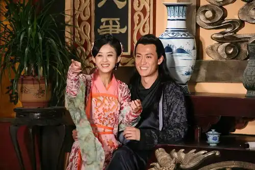 赵丽颖首部女主剧将播,古装造型美过盛明兰,最萌身高差太可爱了
