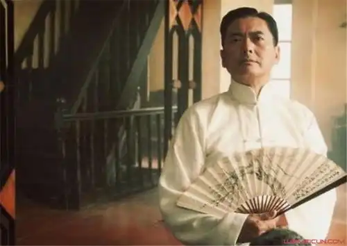 周润发为什么没有孩子女儿夭折成妻子阴影周润发做了这样的决定
