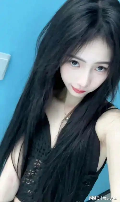 无语前经纪公司推出纯天然版鞠婧祎2.0从造型到胎毛刘海复刻