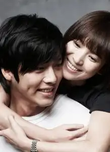 太阳的后裔热播宋慧乔21年为工作输掉爱情
