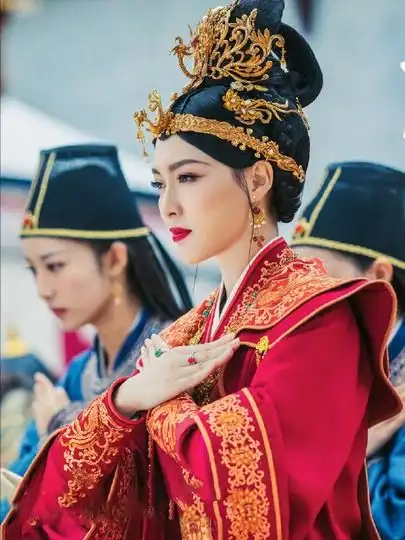 燕云台中的萧燕燕,杨家将中的萧太后,哪一个更接近历史