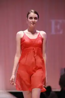 维密天使助阵夏娃的诱惑蜕变大秀