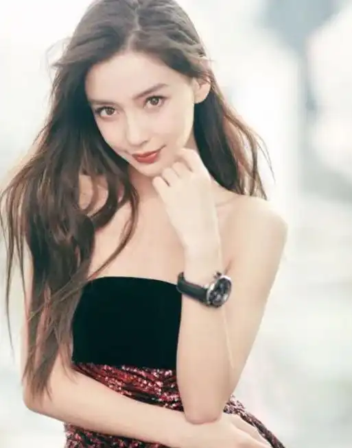 曝张大大闺蜜团约鲜肉组趴,杨幂满嘴黄段子,杨颖喜欢和弟弟们玩
