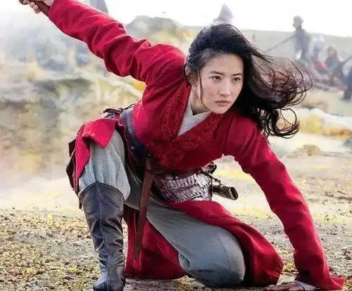 刘亦菲16年前的小龙女遇见16年后的过儿,已是赵盼儿
