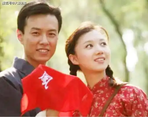 正阳门下朱铁,结婚11年0绯闻只爱老婆,三世同堂成人生赢家
