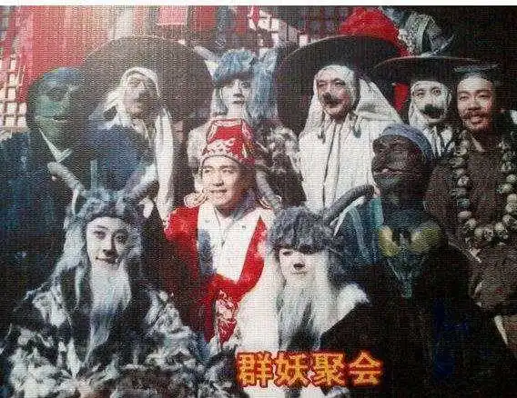 15年过去了,盘点下大话西游罕见幕后照,那时的她们真年轻
