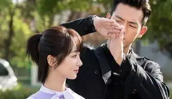 李现抬头纹颜值减分,哪吒头造型瞬间颜值满血