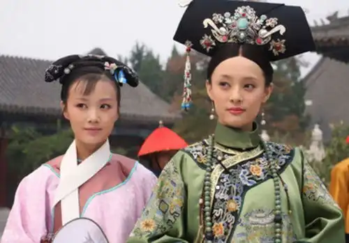 甄嬛传凡是笑到最后的,都是胆肥的主
