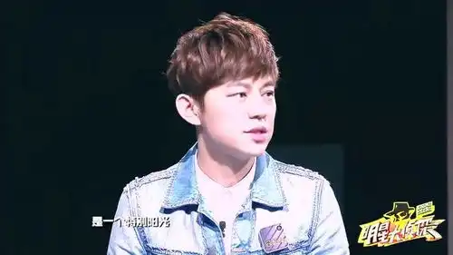 明星大侦探痴情男友何老师成嫌疑犯,他能顺利洗脱嫌疑吗
