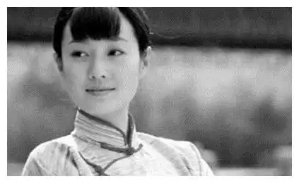 八佰票房十亿与马伊琍相恋4年的管虎,为何转身娶了梁静
