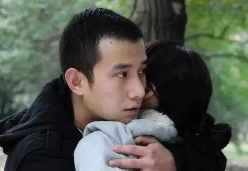 小s女儿曝出家暴真相那些在爱情里卑微的人,最后都怎么样了
