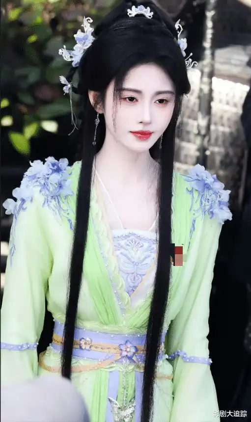 曝鞠婧祎或合作郭敬明和陈都灵出演双女主画皮,三搭宋威龙