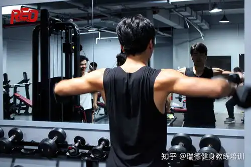 做一名健身教练来说以后的发展前景怎么样