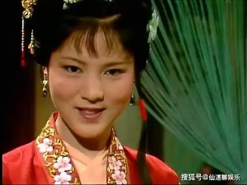 看了红楼梦才知道,袭人为了打压晴雯和林黛玉,下了多大的棋