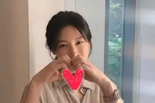 48岁辣妈李英爱高调复出,将与宋慧乔全智贤成竞争对手
