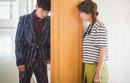 为什么国内偶像剧服化道和场景布置都那么土
