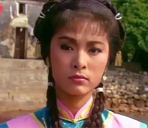 tvb女艺人top10,个个美貌实力兼具,第一名为镇台之宝
