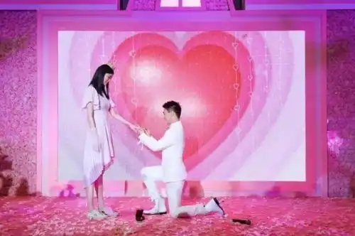 奚梦瑶官宣二胎3000万网友在线嘲讽为何嫁入豪门,却成了小保姆
