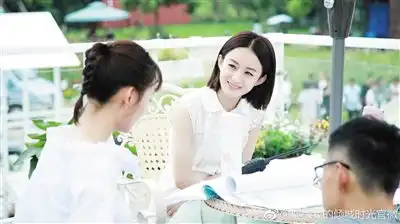 黄轩互联网创业,火箭少女打歌