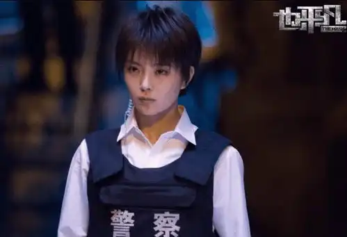 东方卫视新剧堪称王炸,张国立郑恺林峯主演,收视又稳了
