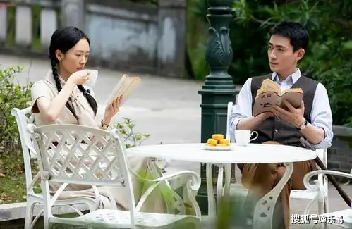 亲爱的自己还未开播,朱一龙又有新剧杀青,黑白剧照太吸睛