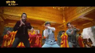 功夫瑜伽一路逆袭,成龙靠什么反超周星驰