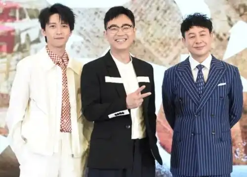 深挖凭借孤注一掷中的纯爱战士意外走红,他将搭档张颂文
