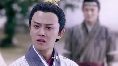 李俶丢下一纸休书,景甜这下肝肠寸断,这模样可怜又无助