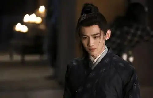 同时播出两部剧,国民墙头白敬亭,搞起事业来,火力全开荣耀