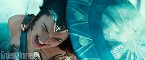 老腊看片神奇女侠力挽狂澜的女神
