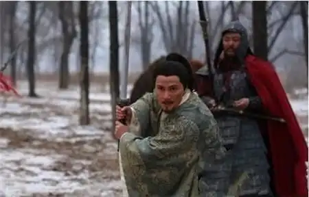 一抗金英雄坚持不投降,全家都投火殉国,竟还被骂是奸臣的后代
