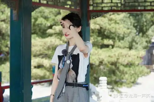 名门泽佳郑爽挂耳发饰引领新潮流,穿男友风西装效果清爽帅气
