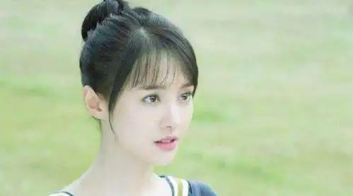 公开承认整容,靠打针维持模样,当不好网红转型做演员反而备受夸赞
