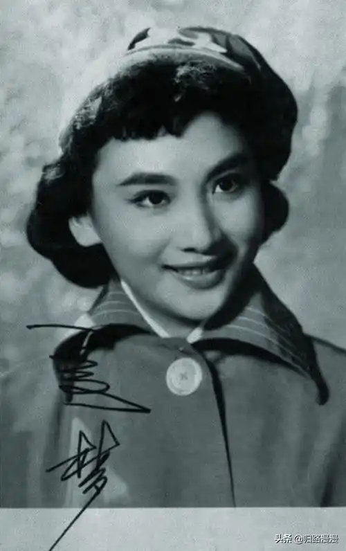 多亏夏梦的拒绝,才有了金庸笔下那些绝美的单恋