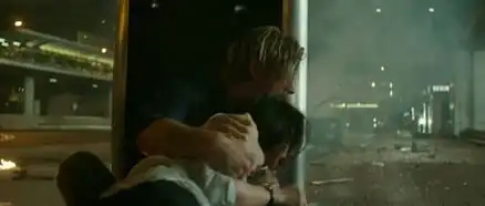 迈克尔曼骇客交锋首曝预告汤唯王力宏秀英文
