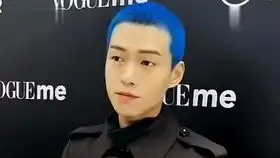 白敬亭和他的小伙伴看到魏大勋的头发时,全都愣住了,全程盯着大勋的头发