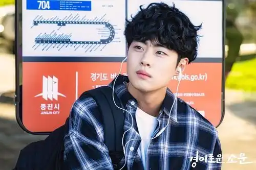 惊奇的传闻被韩国评为2020年最佳奇幻剧,究竟好在哪里
