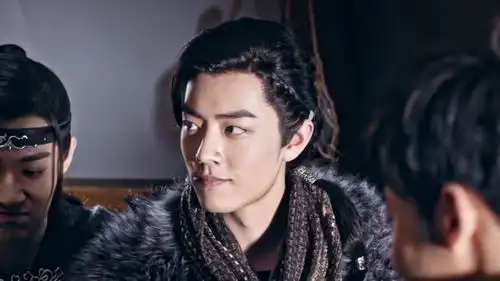 斗破苍穹林修崖暂时要离开大家,但是炎帮众人的心却团结的更紧了