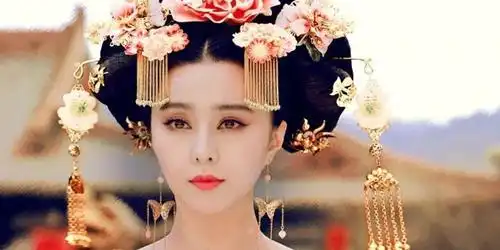 武则天为何要杀害姐姐不是她心狠手辣,而是发现了姐姐的秘密
