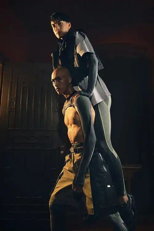 nike又一个首次联名来了解构风玩家狂喜