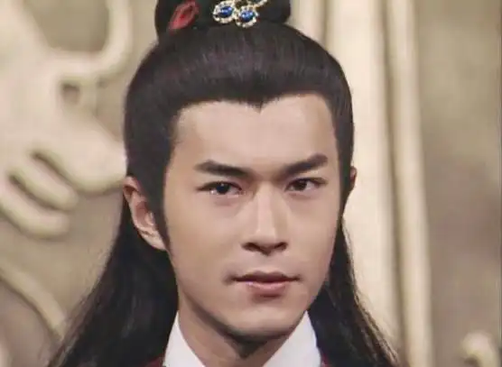 长在审美点上的古装美男,剑眉星目薄唇,古言小说男主有了脸
