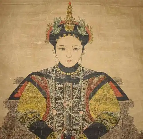 慈安来找慈禧,没有惊动传话太监,看见一个男人正为慈禧抚背捶腰