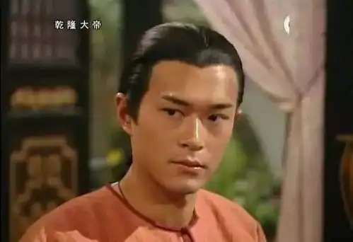 古天乐版的圆月弯刀要比古龙的原著精彩,真的不是平平无奇